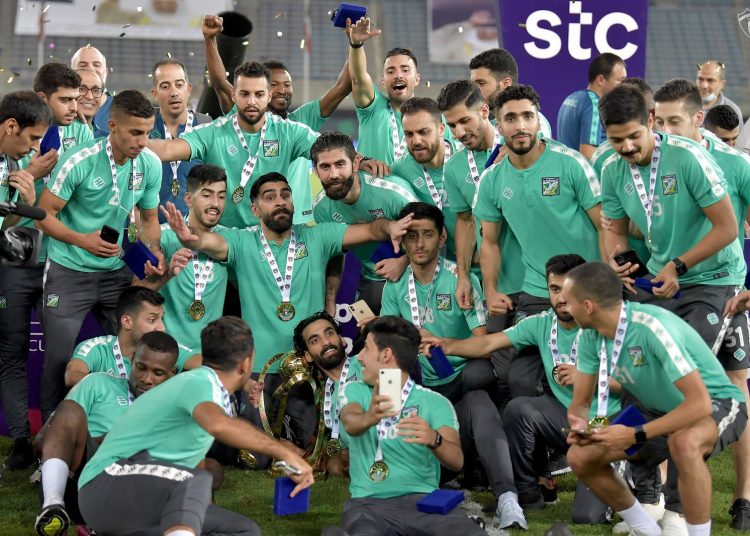 تتويج العربي ببطولة كأس سمو الأمير